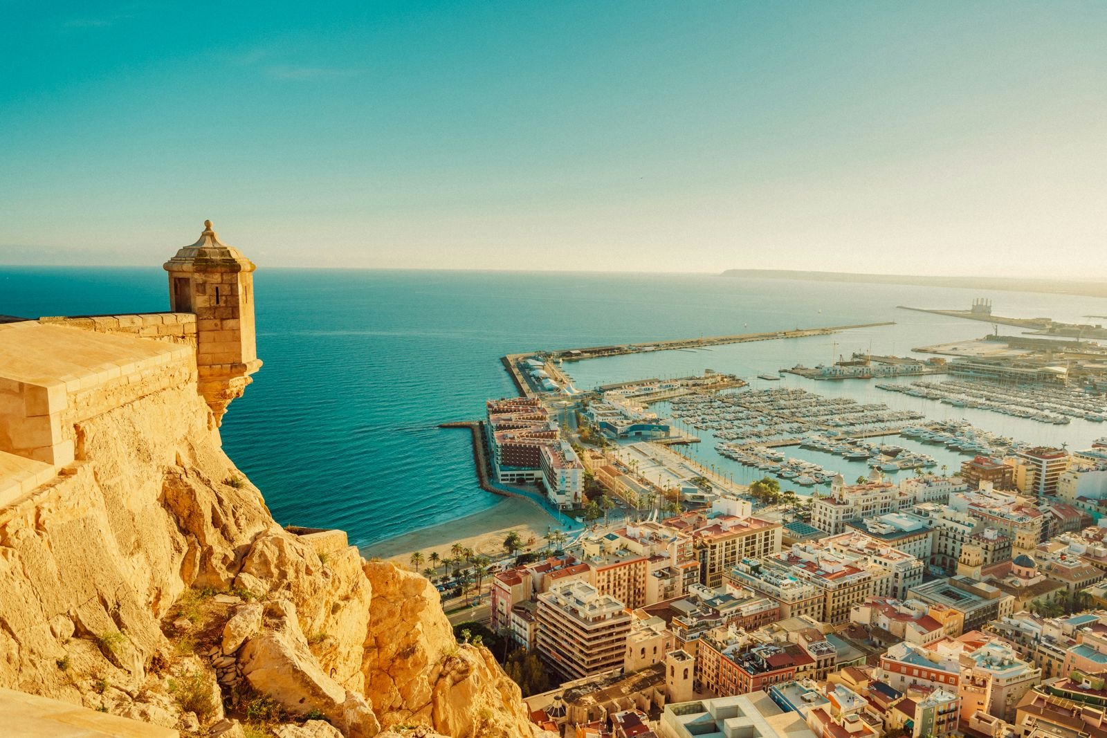 Nieruchomości Alicante