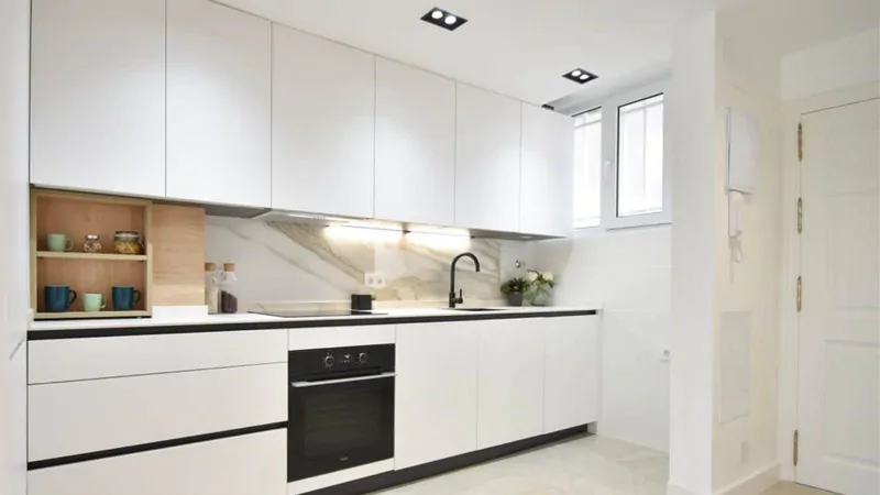 Renovated Apartment with Sea Views in Torrevieja near La Veleta Beach