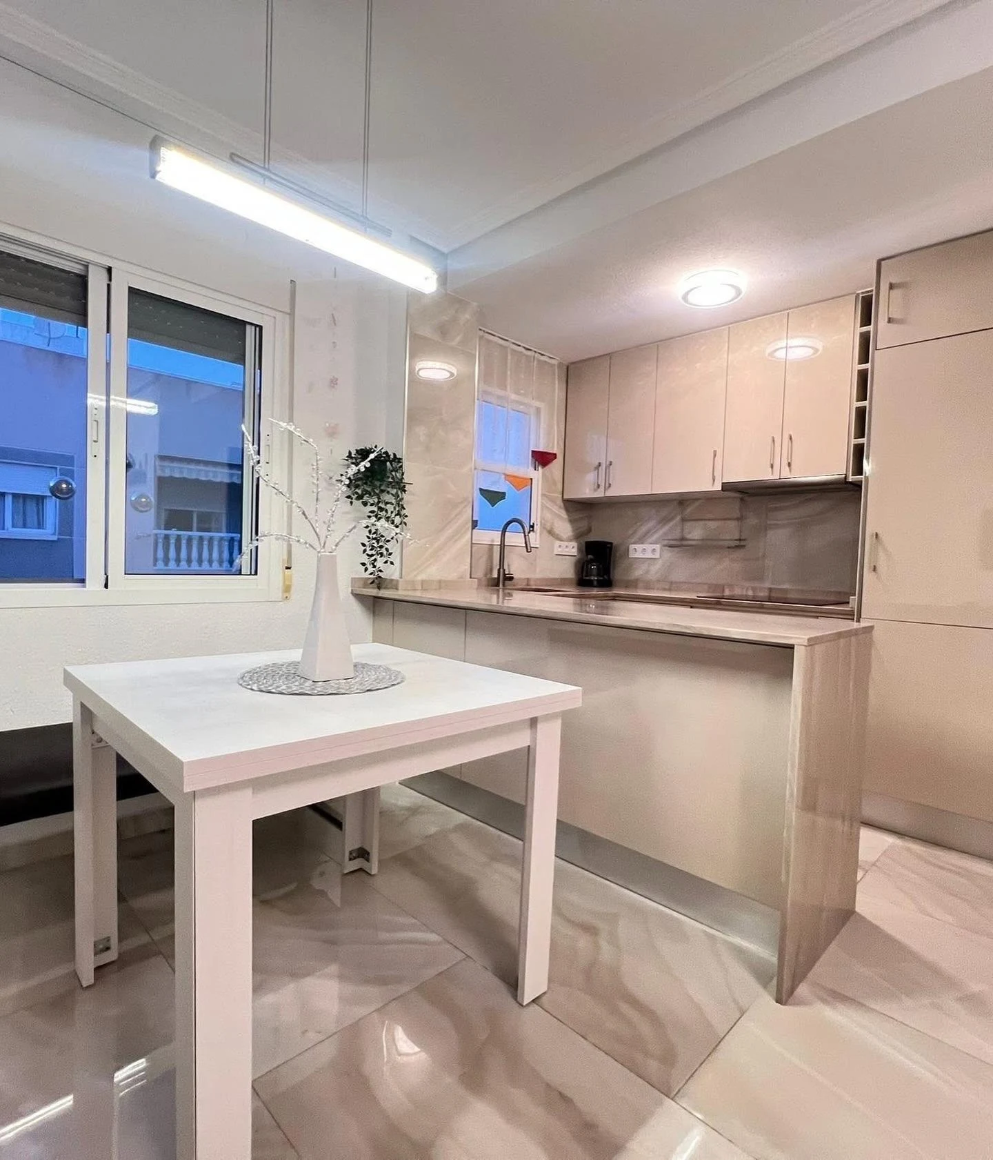 Mieszkanie na sprzedaż – Torrevieja (Playa del Cura), ref TP00054