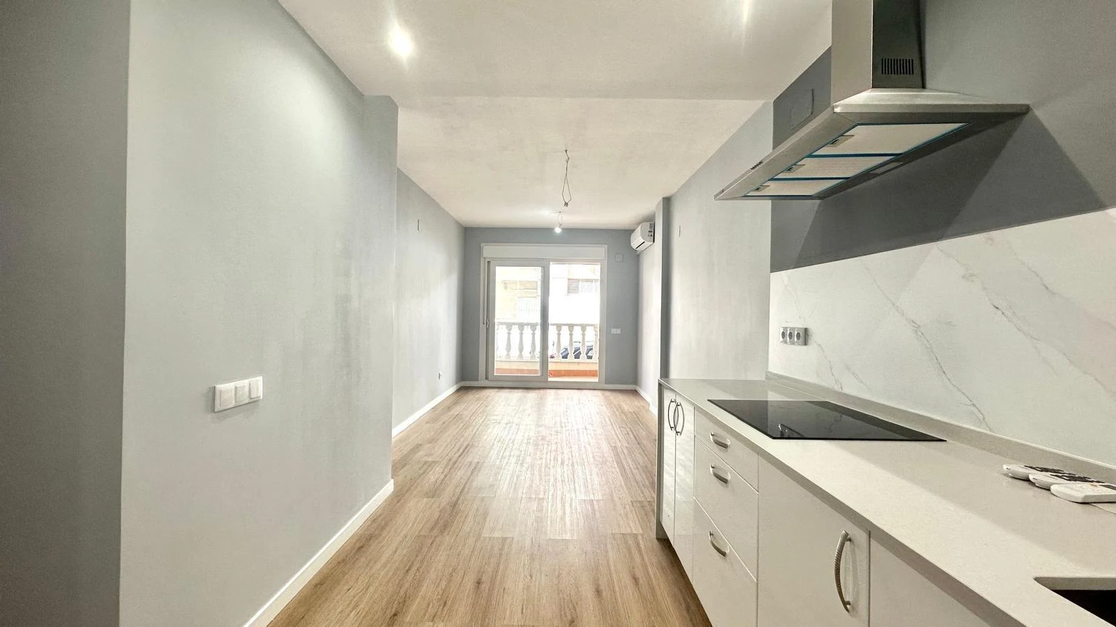 Apartamento en venta – Torrevieja (La Mata), ref A02795