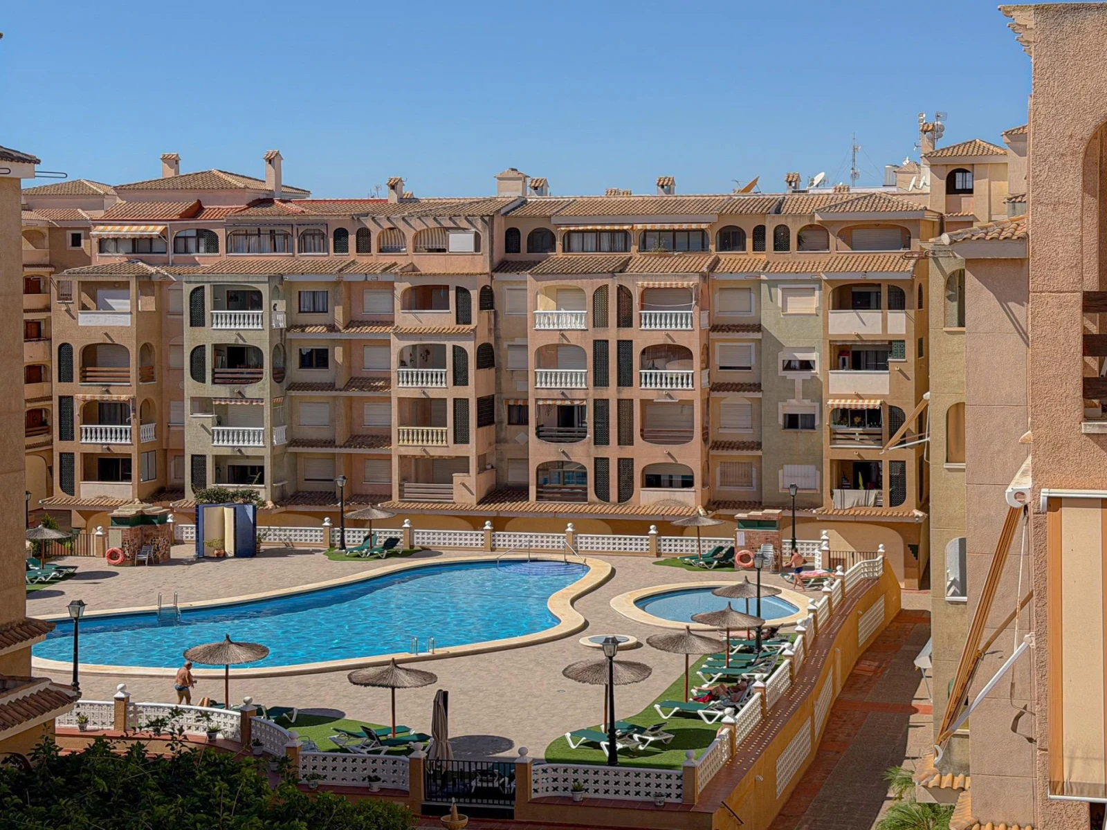 Mieszkanie w Parque de las Naciones, Torrevieja, basen i garaż