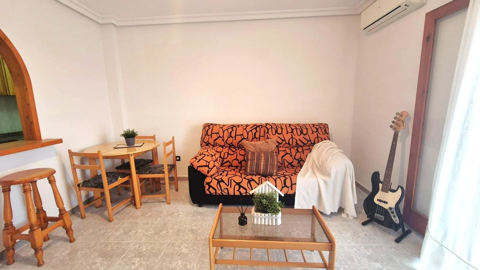 Apartamento en venta – Torrevieja (Habaneras), ref EA-T0222